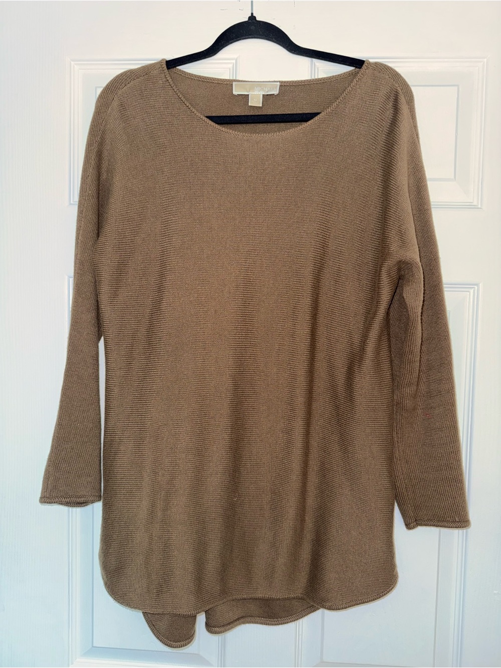 Women’s Michel Kors Long Sleeve Tunic Sweater w side zippersSize M - Olive Green